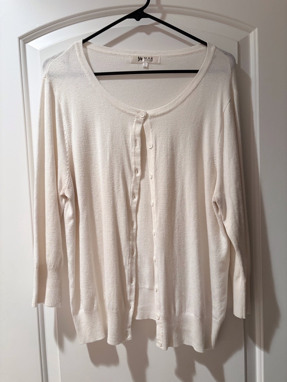 Plus size Cream Button-Front Lightweight sweater